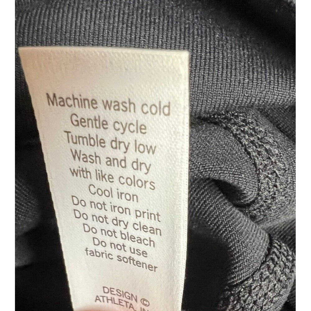 Athleta Revelation Crop Capri Leggings Black Women’s Size Medium - Picture 8 of 9